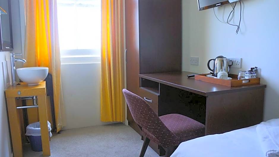 Oban Hotel