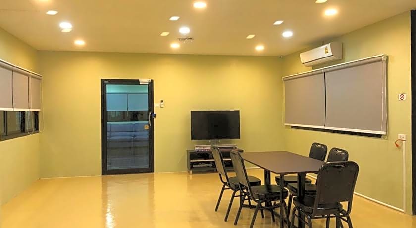 Thyme Xeriscape Hostel