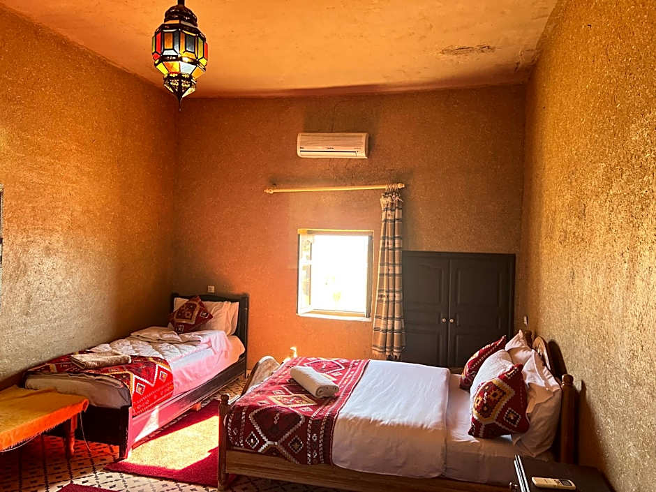 Hotel Camping Les Roses Des Dunes & Piscine