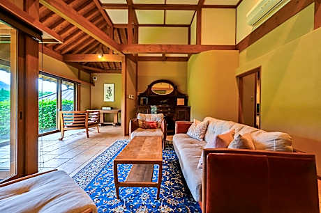 Seiheki Mount Yufu View Japanese-Western Style Room