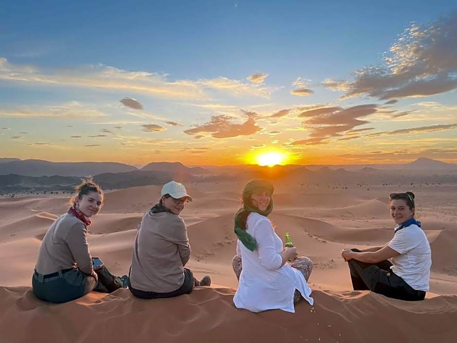 Porte De Sahara Ouzina