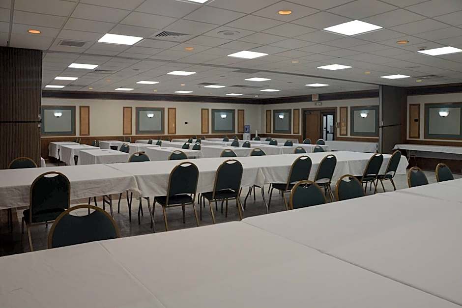 Quality Inn Perrysburg - Toledo South