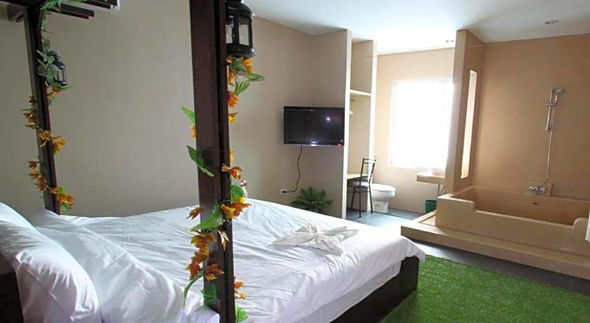 Z2 Boutique Hotel