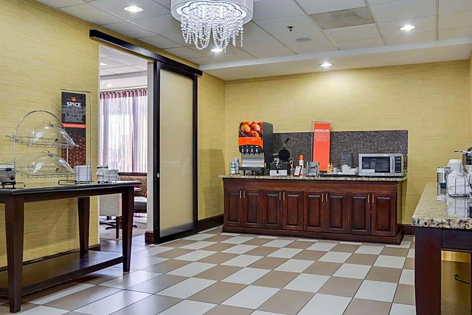 Hampton Inn By Hilton Atlanta-Fairburn, Ga