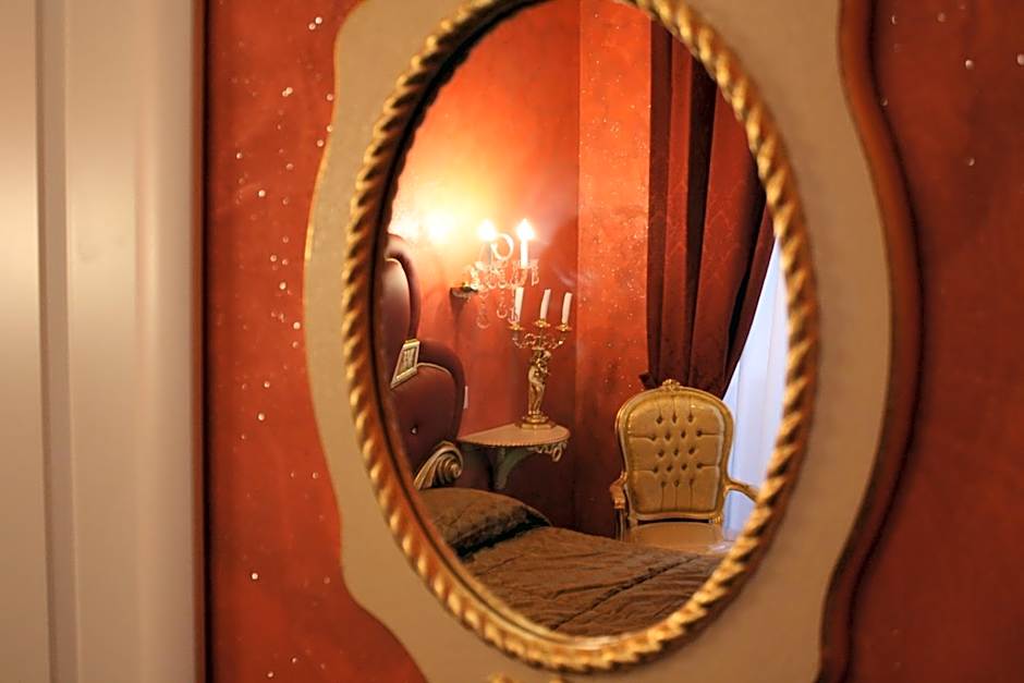 Pope's Suites