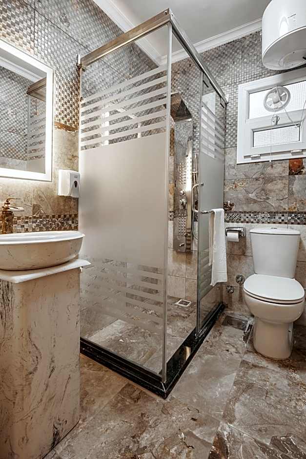 Pyramids Planet Hotel