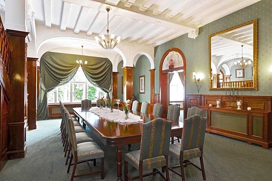 Schlosshotel Villa Westerberge