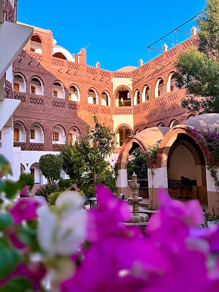 Hotel Sheherazade Luxor