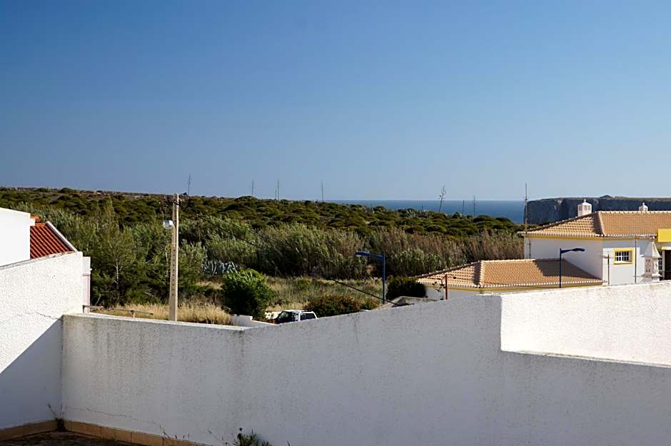 Apartamentos e Quartos Atalaia