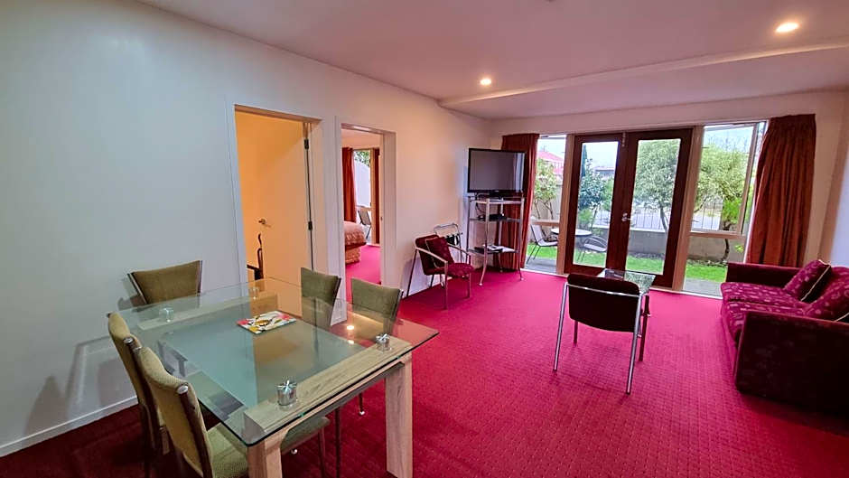 Chantillys Motor Lodge