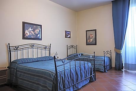 Classic Triple Room