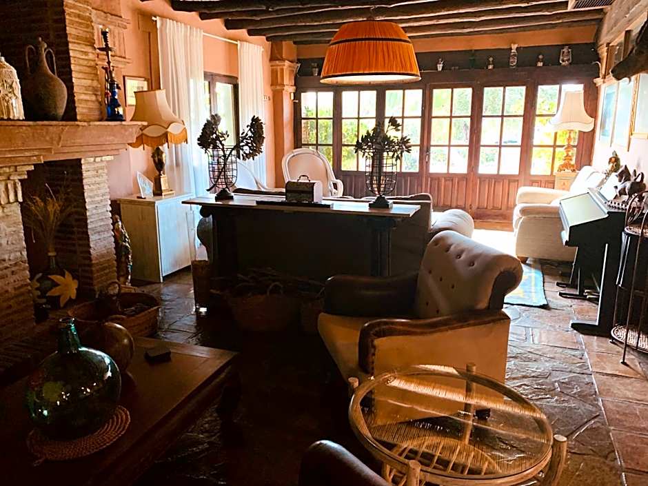 Hotel Rural Los Jarales