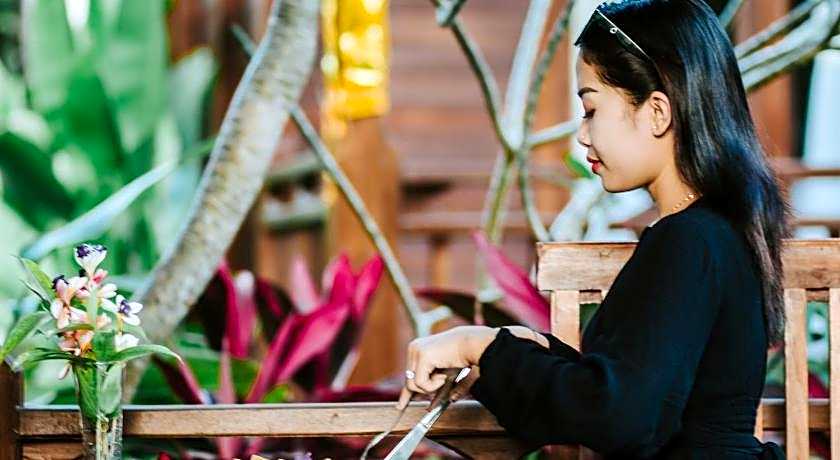 Kurnia Guest House & Spa 