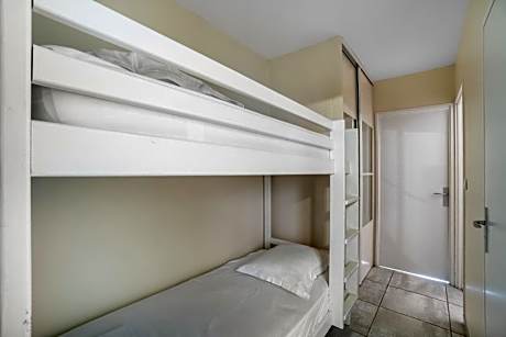 Studio with Sea View