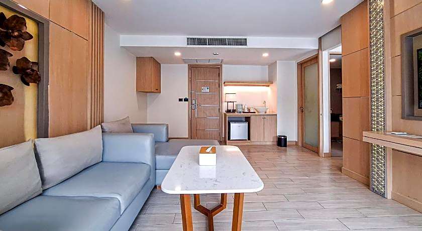 Clarian Hotel Beach Patong