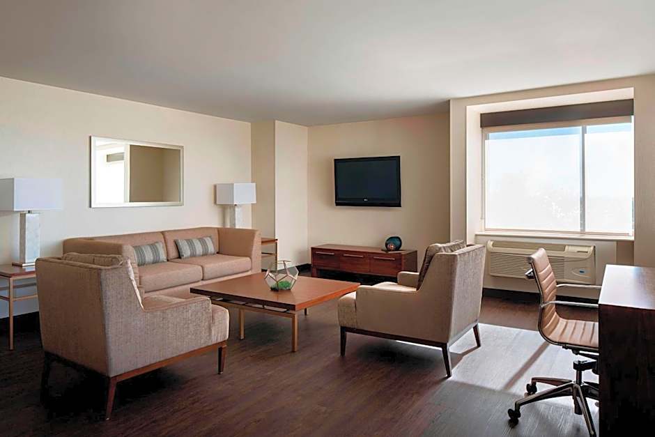 Fullerton Marriott At California State University