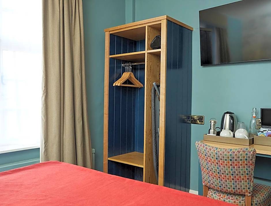 Castle Hotel by Chef & Brewer Collection