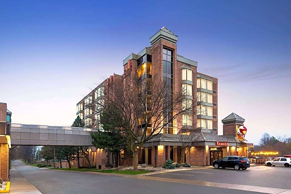 Ramada Plaza by Wyndham Niagara Falls