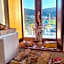 Hotel Faro Lariño