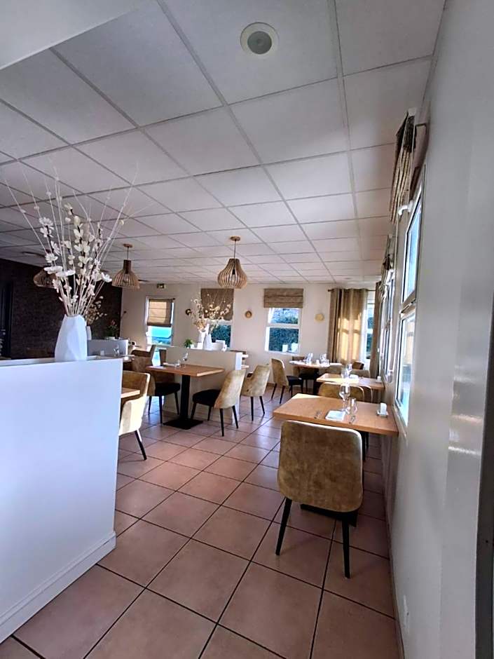 Brit Hotel Vannes - Theix Golfe du Morbihan