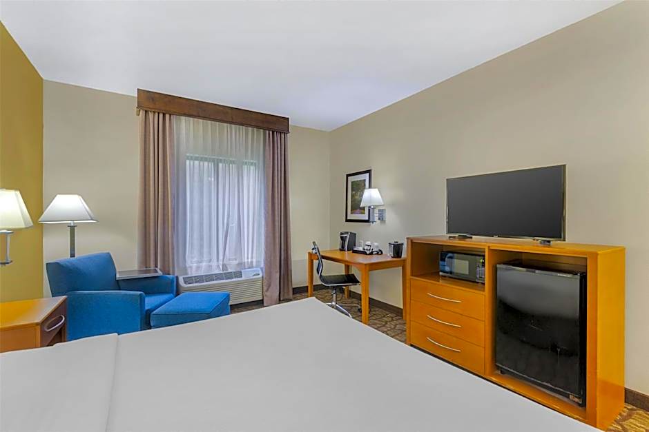 Best Western Plus Richmond Hill Inn