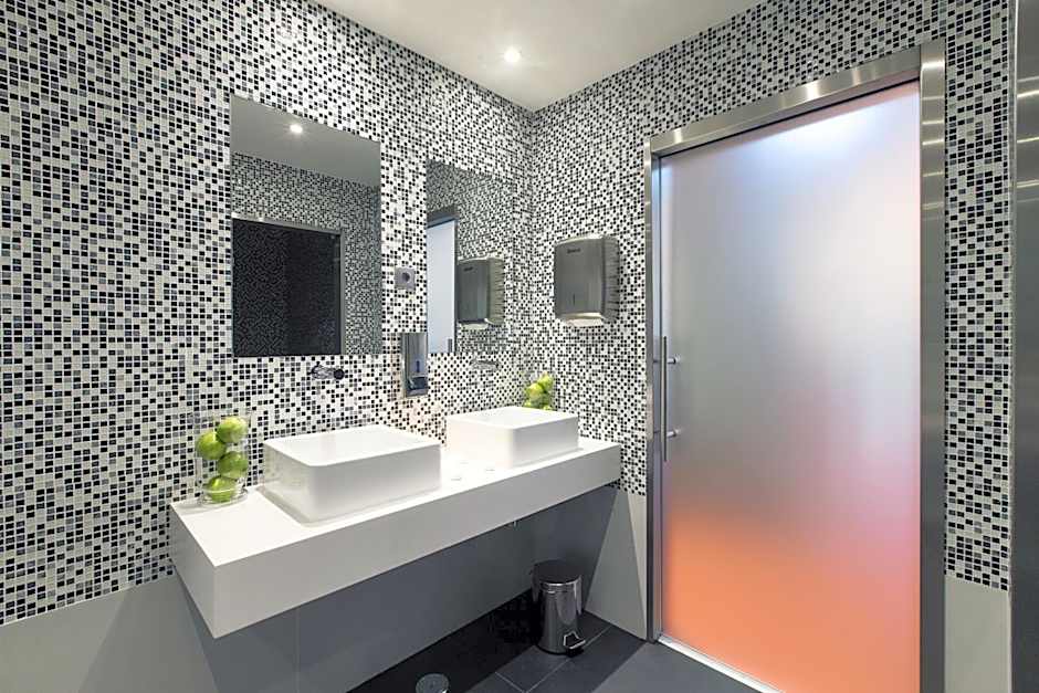 Sana Metropolitan Hotel