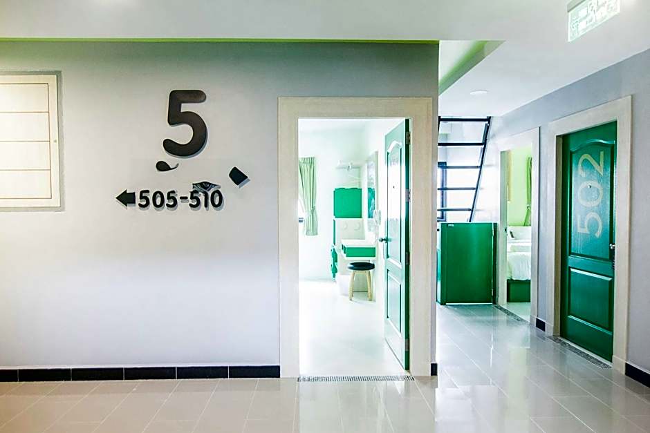 The Seven Luck - Stay in Style