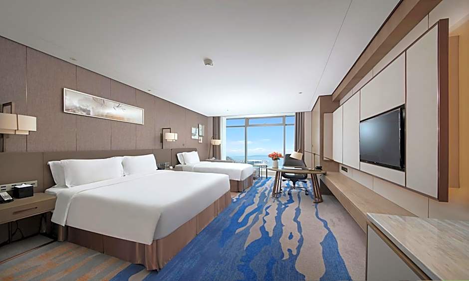 Photo 1 of 2 of Premium 1 King Bed and 1 Twin Bed, Sea View