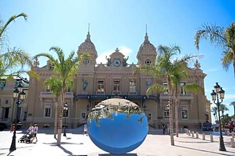 *Nouveau* Monte Carlo Riviera avec Parking