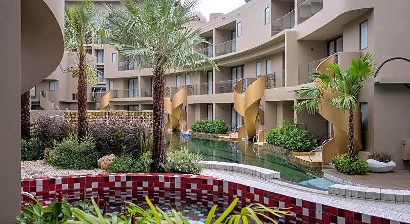 Metadee Concept Hotel