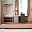 Giuturna Boutique Hotel