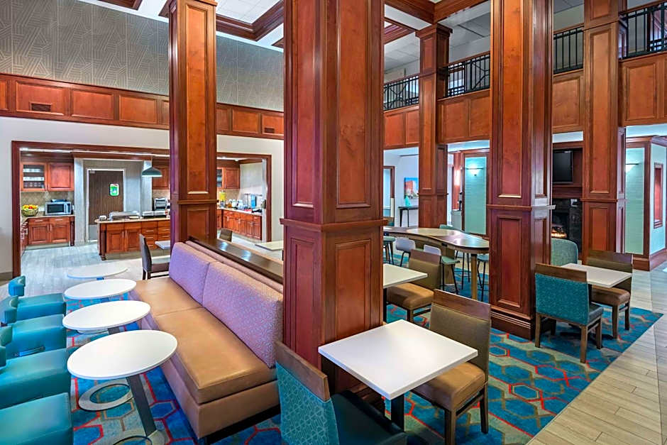 Homewood Suites By Hilton Cleveland / Beachwood