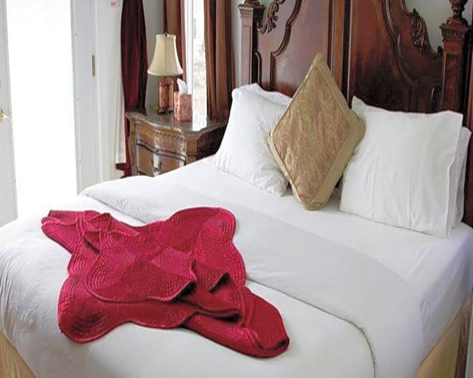 The Columbia Inn at Peralynna Manor