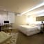 Avenue Hotel