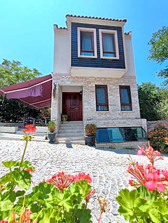 Mare Casia Bozcaada Otel