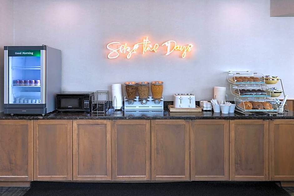 Days Inn by Wyndham Penn State