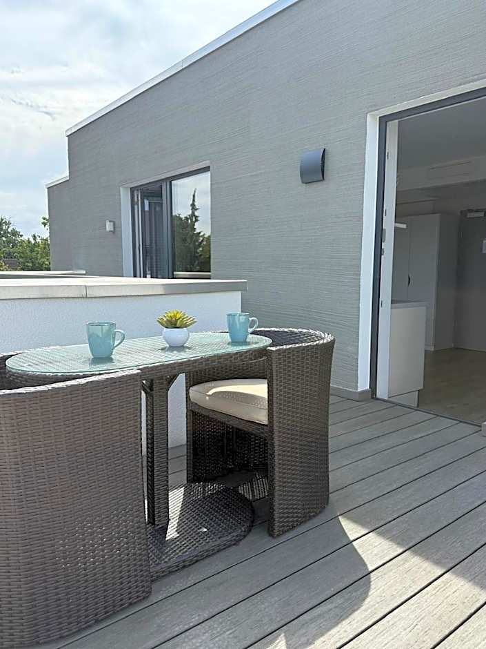SOFI-LIVING-APARTMENTS