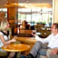 Brentwood Hotel