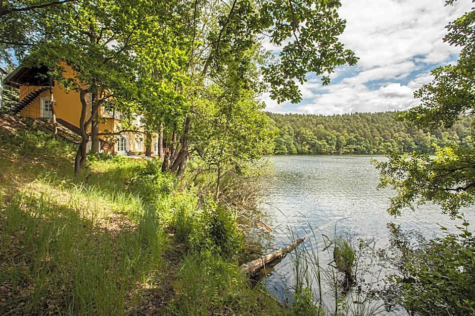 Waldsee Hotel am Wirchensee