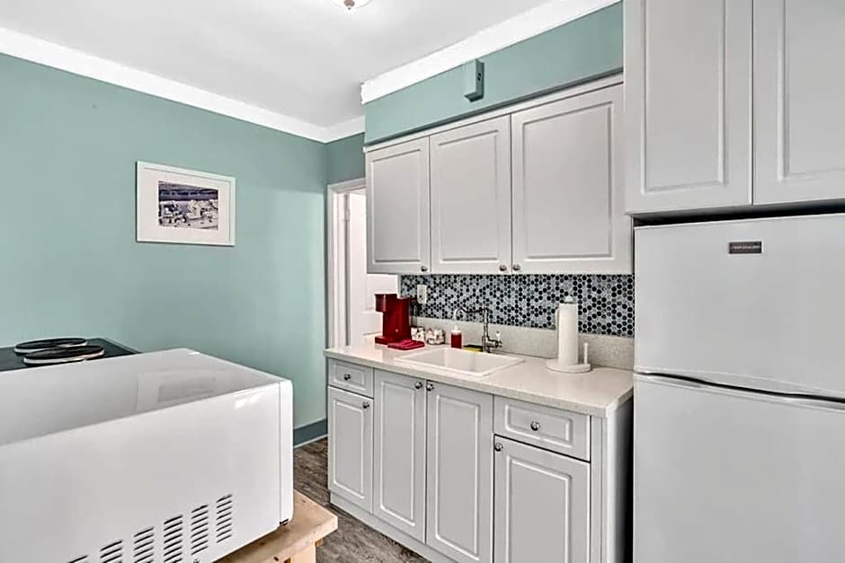 Panoramic beachfront Suite