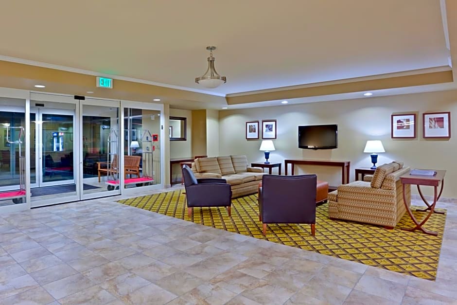 Candlewood Suites Lakewood, an IHG Hotel