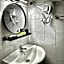 La Scala family apartments