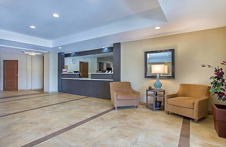 Candlewood Suites Fort Campbell - Oak Grove, an IHG Hotel By IHG