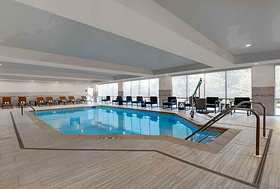 Homewood Suites by Hilton Edison Woodbridge, NJ