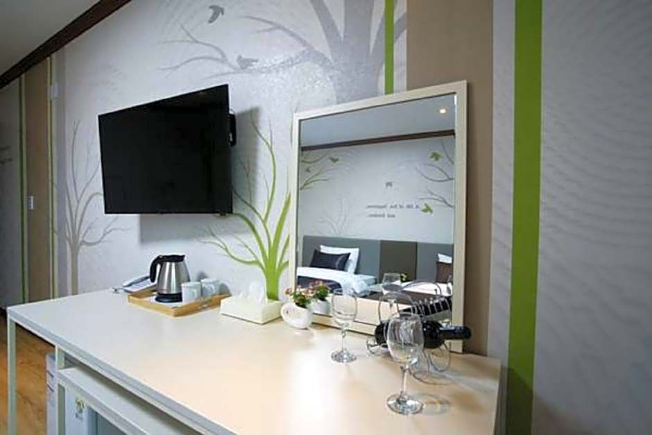 Seongsan Aqua Beach Hotel