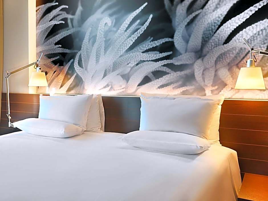 Novotel Barcelona City