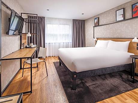 Standard Room with Two Single Beds