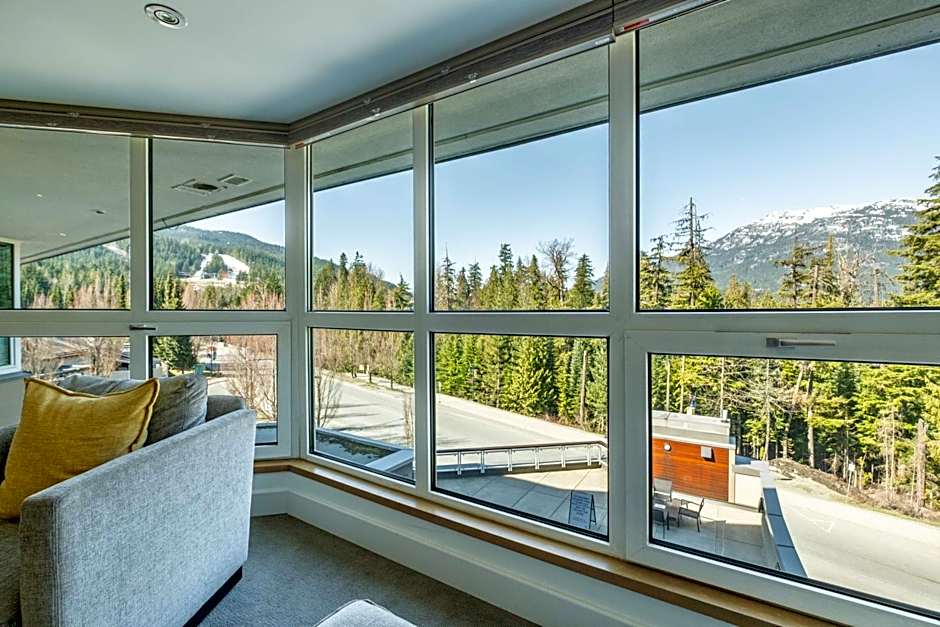 Le Chamois by Outpost Whistler