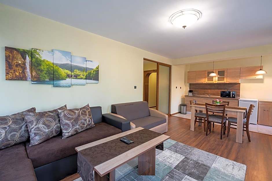 Family Hotel Preslav