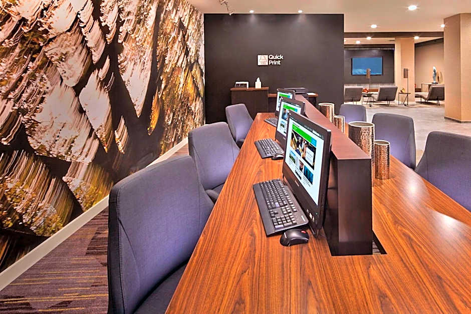 Courtyard by Marriott Philadelphia City Avenue